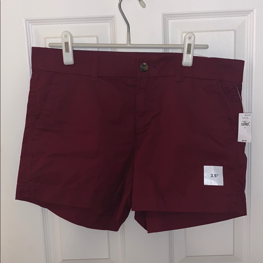 Size 12 Everyday short midrise 3.5 inseam